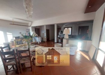 Salone - Appartamento via La Serra, Carmignano - foto 9