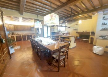 Interno non residenziale - Appartamento via La Serra, Carmignano - foto 30