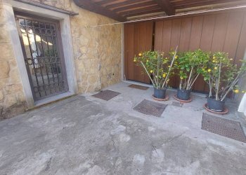 Cortile interno - Appartamento via La Serra, Carmignano - foto 32