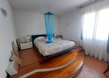 Camera da letto - Appartamento via La Serra, Carmignano - foto 44