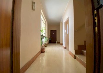 Interno palazzo - Attic strada Revigliasco, Moncalieri - photo 14