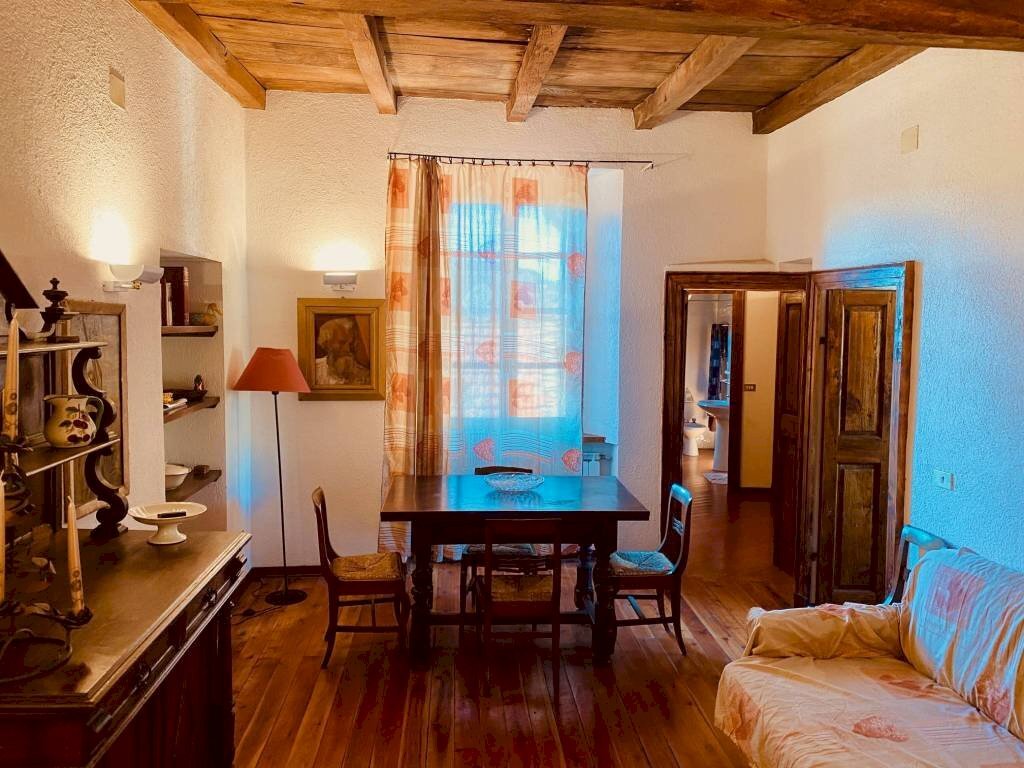 Salone - Three-room apartment via Duca degli Abruzzi, 23, Compiano - photo 2