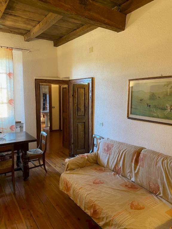 Camera da letto - Three-room apartment via Duca degli Abruzzi, 23, Compiano - photo 3