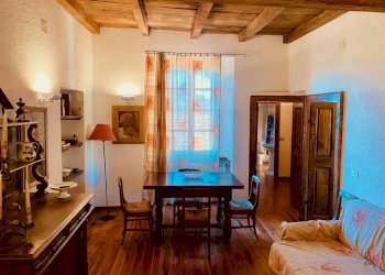 Salone - Three-room apartment via Duca degli Abruzzi, 23, Compiano - photo 2