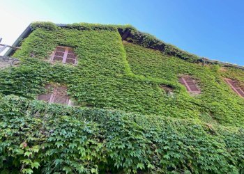 Facciata - Three-room apartment via Duca degli Abruzzi, 23, Compiano - photo 8