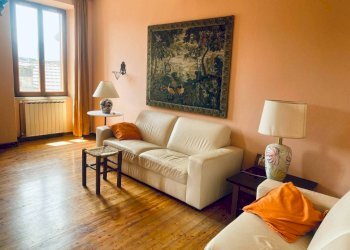 Salone - Three-room apartment via Duca degli Abruzzi, 23, Compiano - photo 18