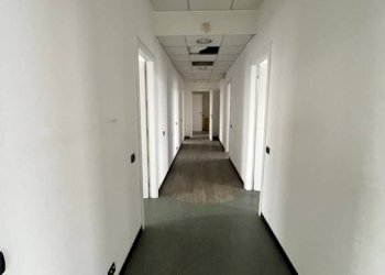 Corridoio - Office viale dell'Industria, Caponago - photo 8