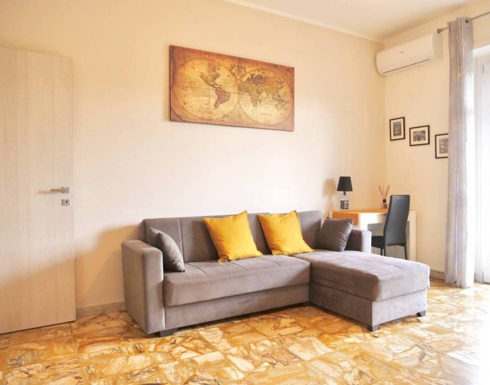 Soggiorno - Trilocale via Arturo Ambrosio, 7, Torino - foto 3