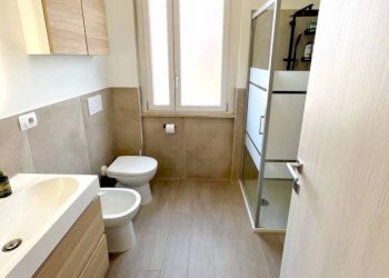 Bagno - Trilocale via Arturo Ambrosio, 7, Torino - foto 17