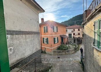 Vista - Casa indipendente Località Cassingheno, Fascia - foto 12