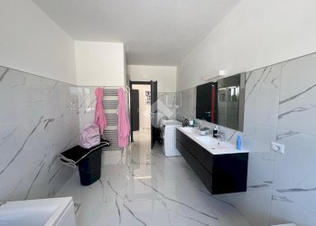 Villa Via Martiri della Libertà, Suno - foto 3