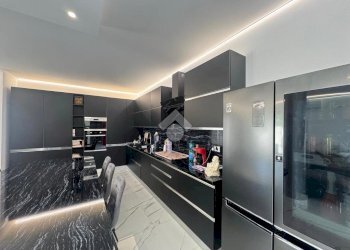 Villa Via Martiri della Libertà, Suno - foto 4