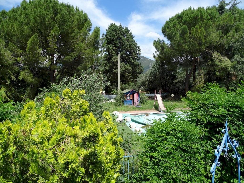 Villa Terni - foto 1