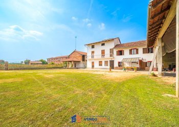 Farmhouse Carmagnola - photo 11