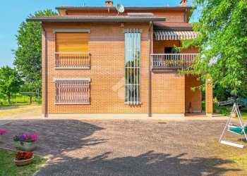 Casa indipendente Via Guastalla, Carpi - foto 2