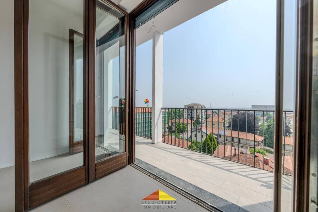 Terrazzo - Four-room apartment corso Re Umberto, 94, Verzuolo - photo 1