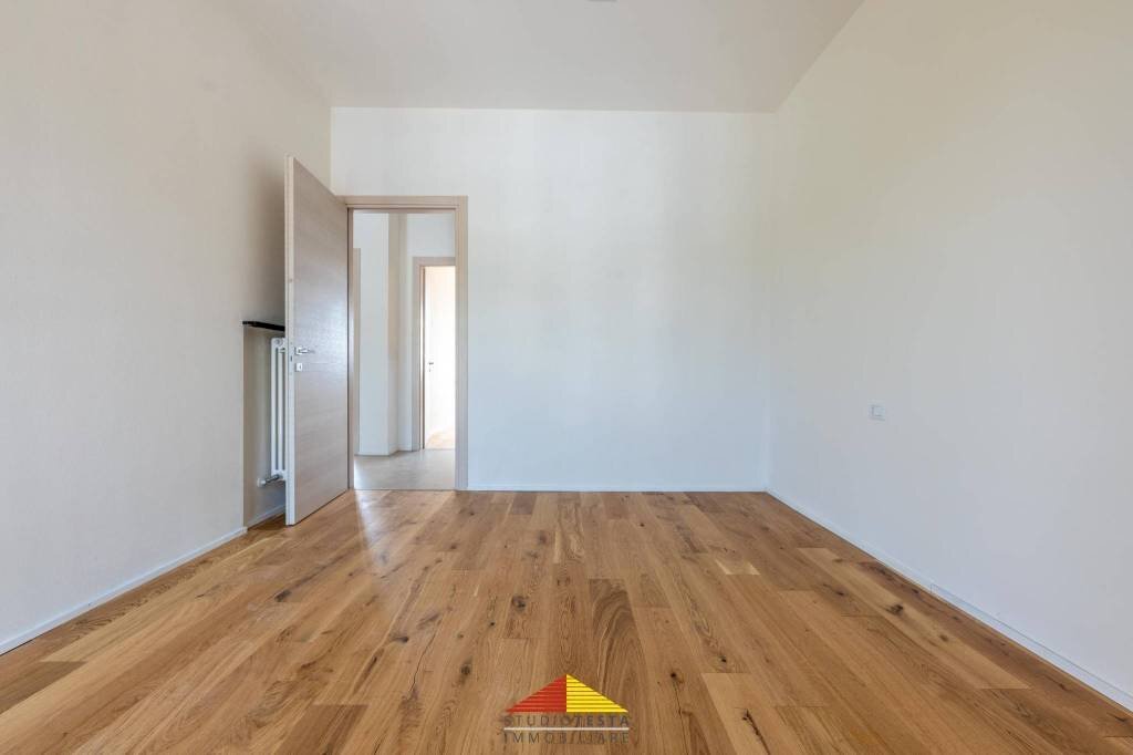 Camera da letto - Four-room apartment corso Re Umberto, 94, Verzuolo - photo 2