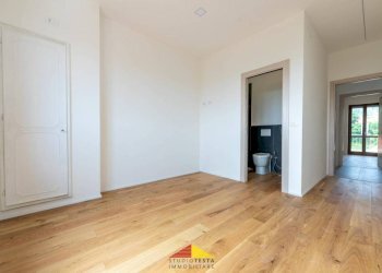 Camera da letto - Quadrilocale corso Re Umberto, 94, Verzuolo - foto 15