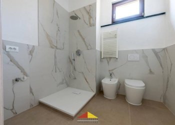 Bagno - Quadrilocale corso Re Umberto, 94, Verzuolo - foto 19