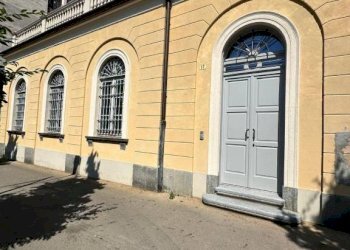 Facciata - Shop piazza 20 Settembre, 17, Saluzzo - photo 2