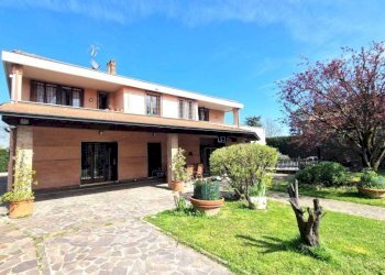 Giardino - Villa via Viadagola, Granarolo dell'Emilia - foto 1