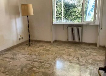 Camera da letto - Three-room apartment via al Sesto Miglio, 52, Roma - photo 1