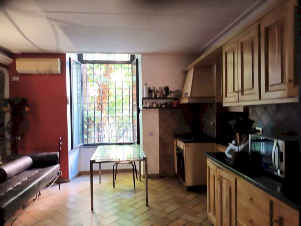 Salone - Three-room apartment via Antonio Serra, 24, Roma - photo 2