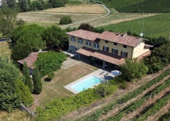 Piscina - Rustico strada Vecchia di Castelboglione, Nizza Monferrato - foto 2