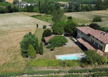 Piscina - Rustico strada Vecchia di Castelboglione, Nizza Monferrato - foto 6