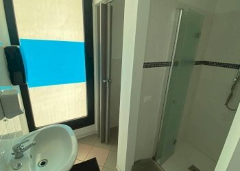 Bagno - Shop via Capri, Carini - photo 14