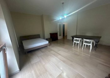 Camera da letto - Trilocale via Edolo, 26, Milano - foto 5