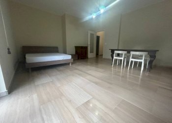 Camera da letto - Trilocale via Edolo, 26, Milano - foto 6