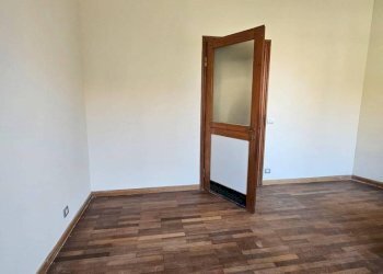 Camera da letto - Appartamento via Alcide De Gasperi, Asti - foto 7