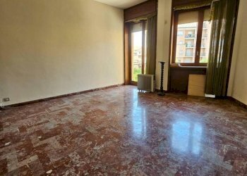 Cucina - Appartamento via Alcide De Gasperi, Asti - foto 14