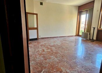 Salone - Appartamento via Alcide De Gasperi, Asti - foto 17