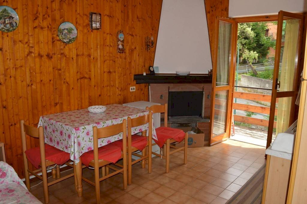 Soggiorno - Bilocale via Giangirone, 27, Roburent - foto 1