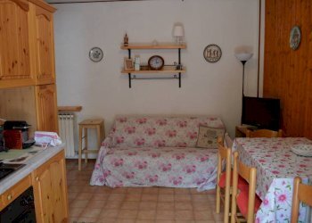 Cucina - Bilocale via Giangirone, 27, Roburent - foto 7