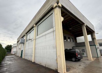 img_6652 - Capannone piazza Dell'artigianato, 47, Garzigliana - foto 2