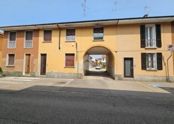 Rustic Via S. Giovanni, Robecco sul Naviglio - photo 9