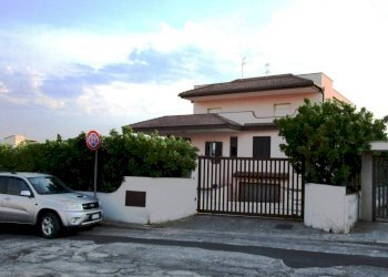 Facciata - Attico Statte - foto 1