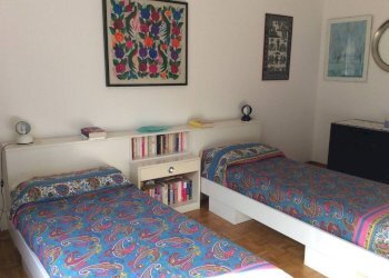 Camera da letto - Bilocale via San Bernardo, 9, Bordighera - foto 12