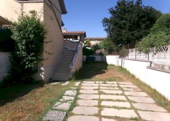 Giardino - Villa via Ugo Foscolo, Anzio - foto 7