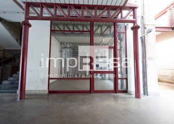 Foto 2 - Negozio Viale Fonderia
 
65, Treviso - foto 2