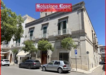 Foto 1 - Trilocale via Kennedy, Canosa di Puglia - foto 1