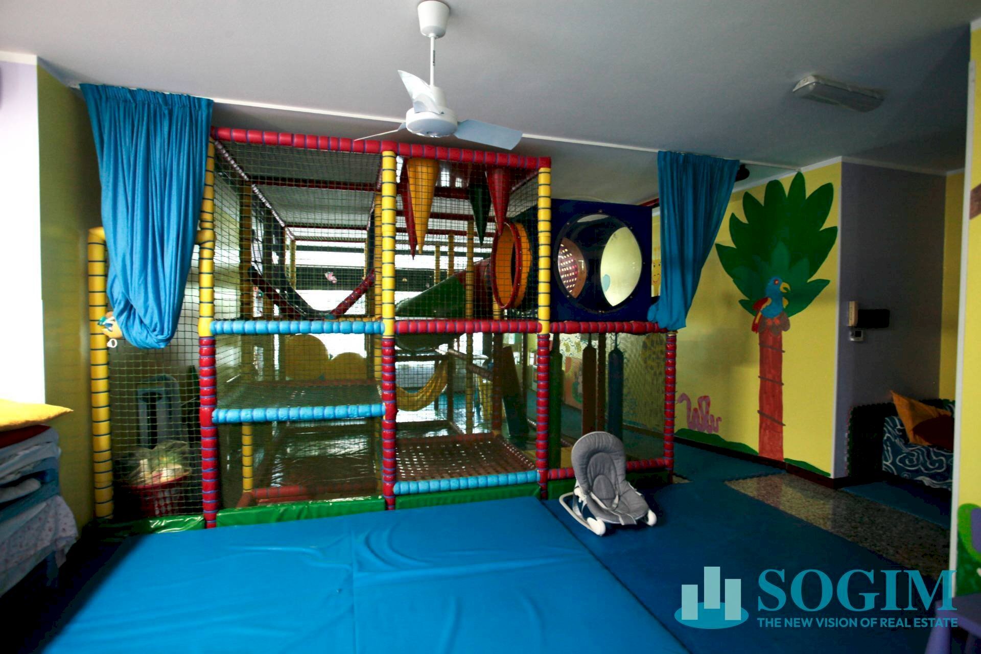 Foto 2 - Negozio via fratelli cervi
14, Peschiera Borromeo - foto 2