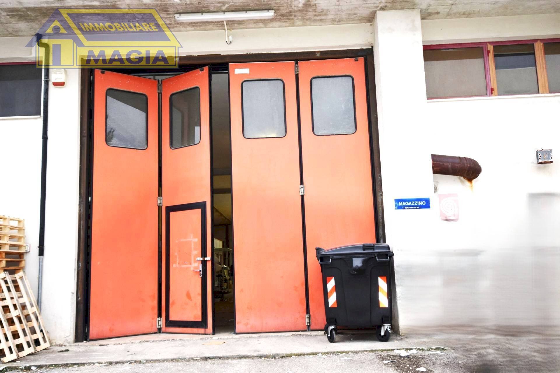 Foto 2 - Capannone 6, Ancarano - foto 2