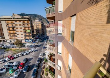 Edificio all\'aperto - Quadrilocale Via Sardegna
 
66, Palermo - foto 5