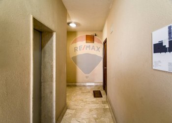 Pianerottolo - Quadrilocale Via Sardegna
 
66, Palermo - foto 14