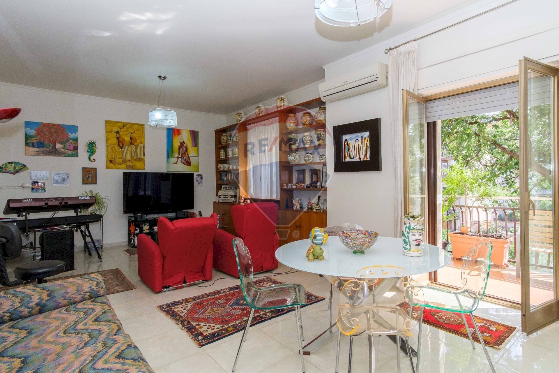 Sala da pranzo - Trilocale Via Duca degli Abruzzi
 
163, San Giovanni la Punta - foto 1