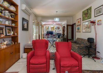 Sala da pranzo - Trilocale Via Duca degli Abruzzi
 
163, San Giovanni la Punta - foto 4